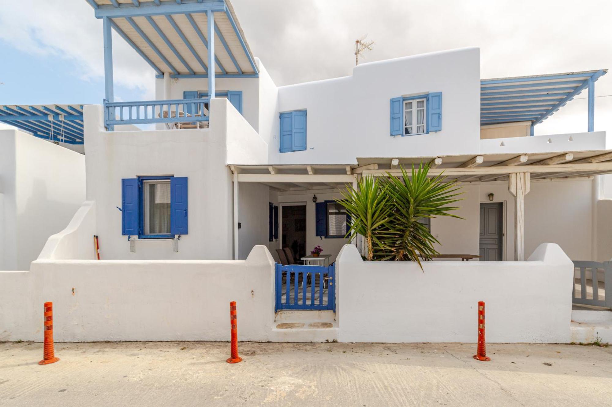 Elenitas Beach House In Ornos Exterior foto